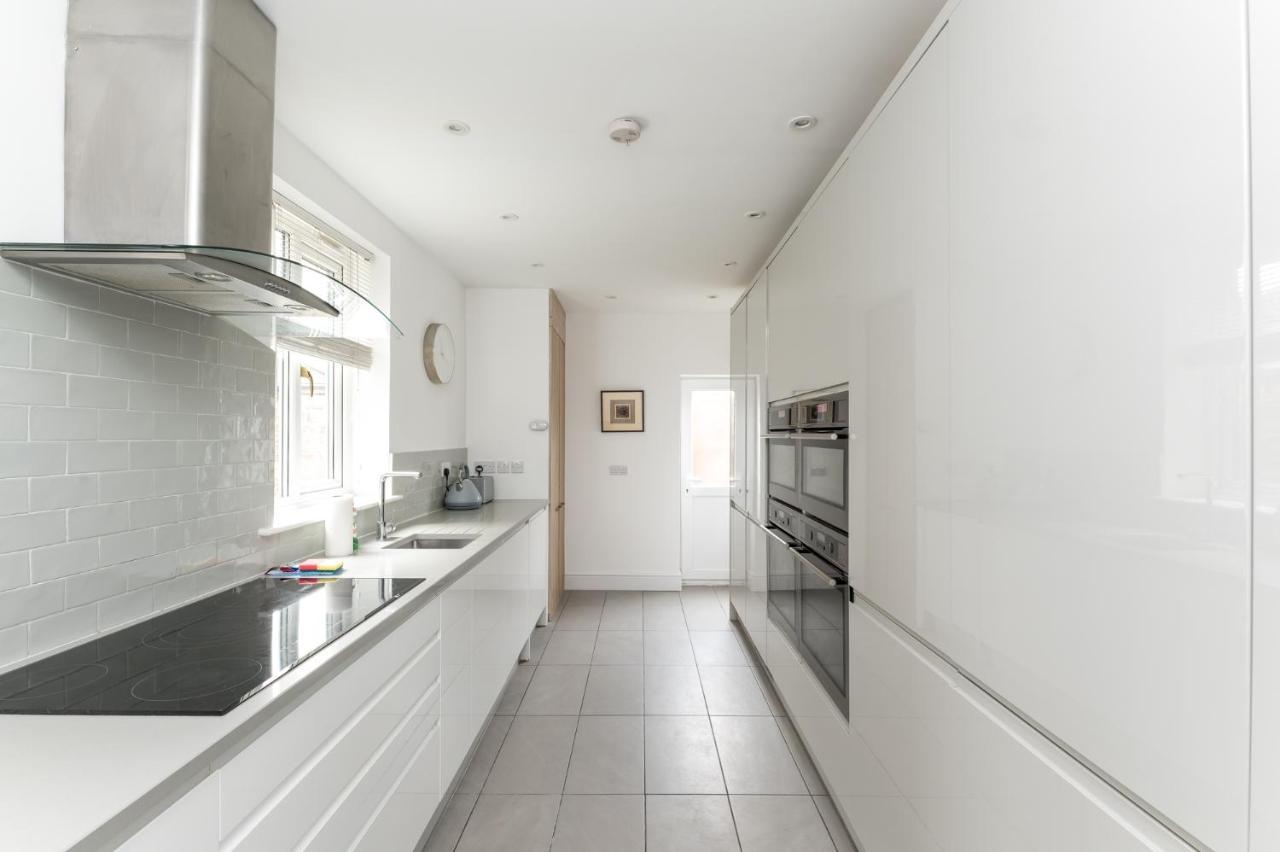 Stunning And Modern 5 Bed House I Pass The Keys Villa York Eksteriør bilde